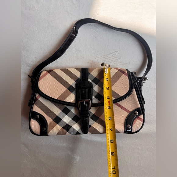 Burberry Haymarket Check Shoulder Bag with Coin Purse - Picture 12 of 12